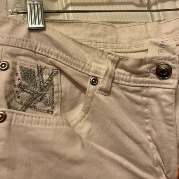 White Y2K rhinestone skinny jeans (SMALL) - Picture 2 of 5